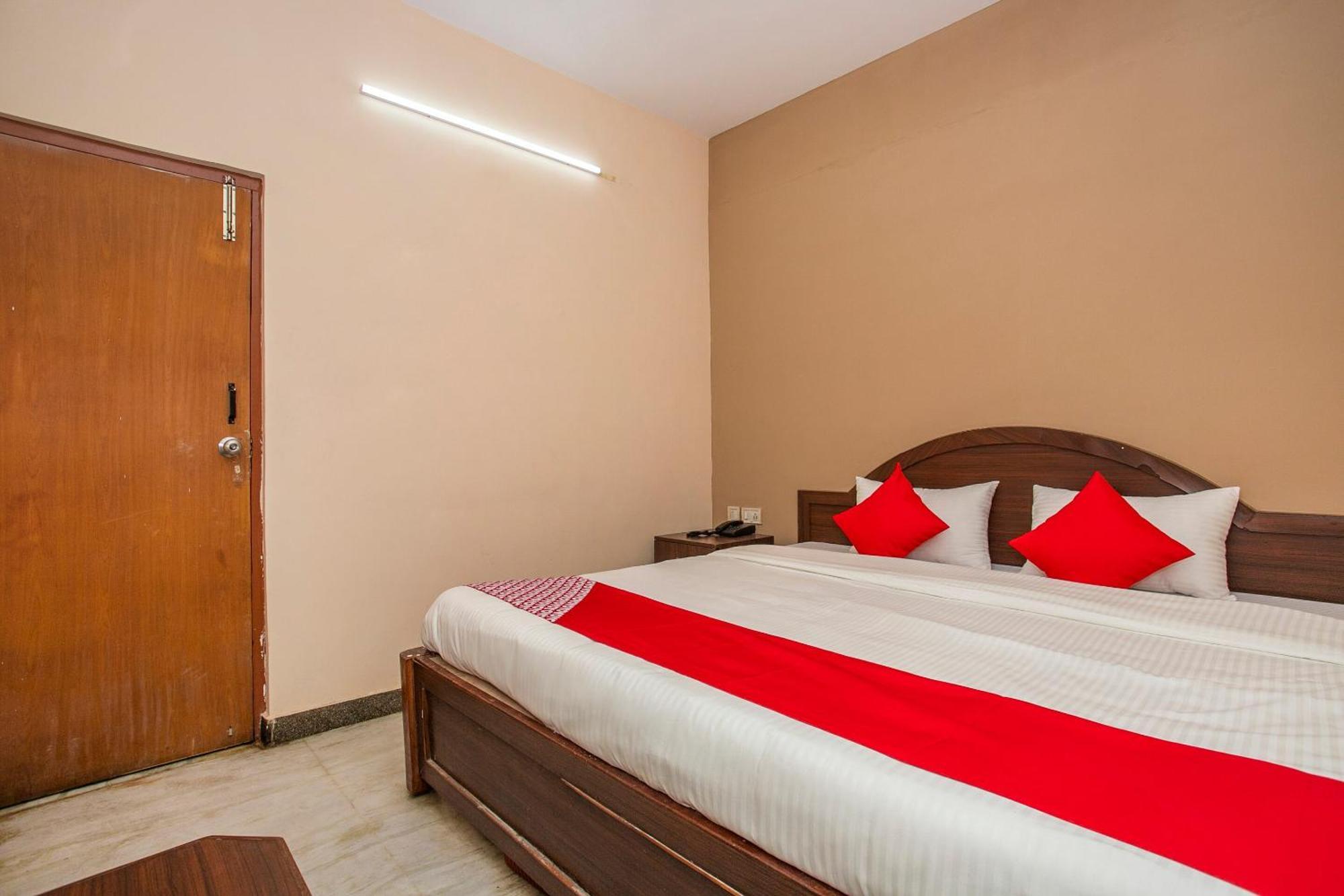Hotel O Royal Residency Near Hare Krishna Hill Jālahalli Zewnętrze zdjęcie